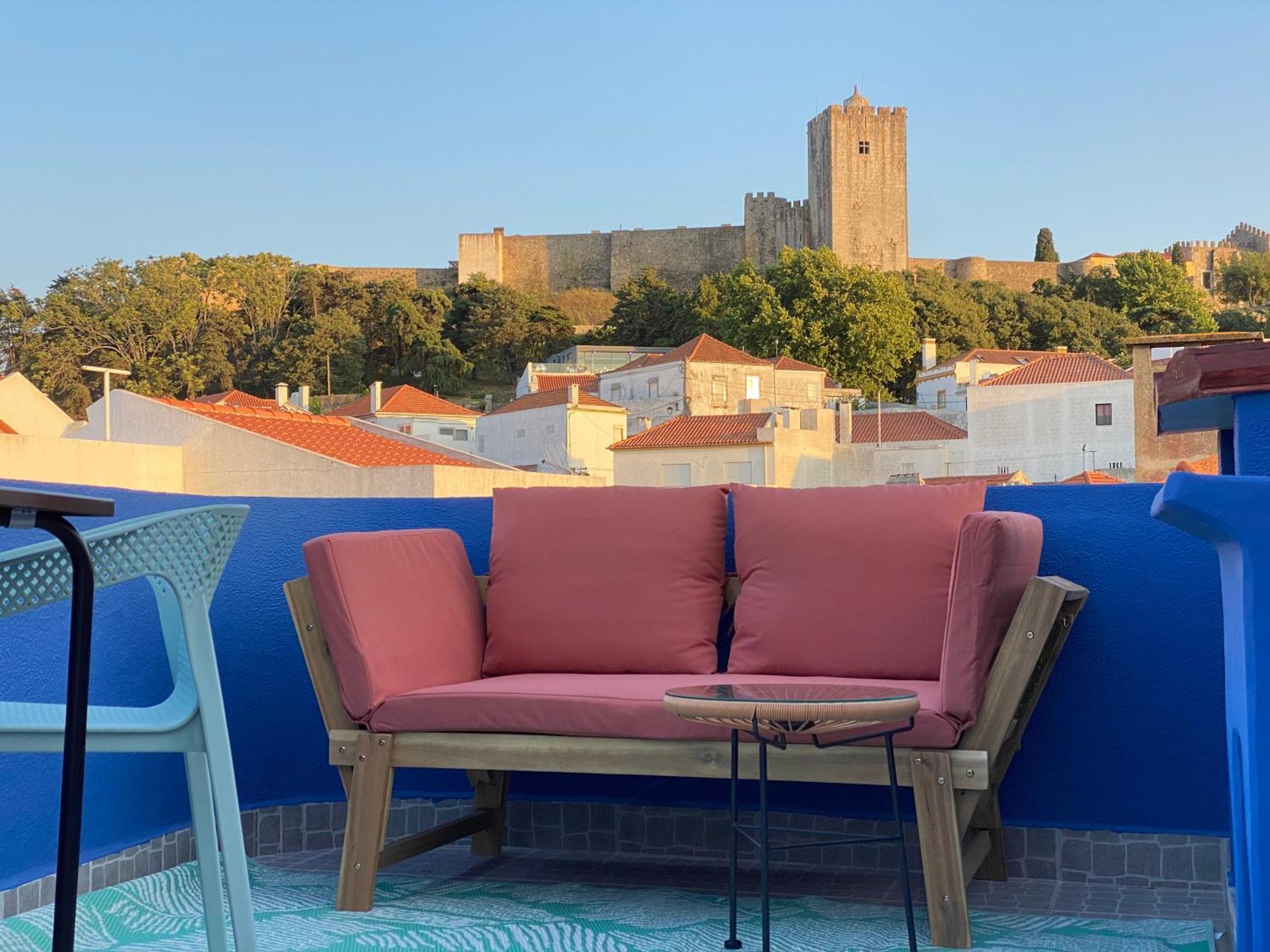 Apartment Downtown Terrace Palmela